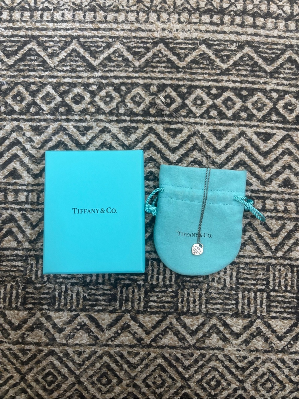 Tiffany necklace pouch